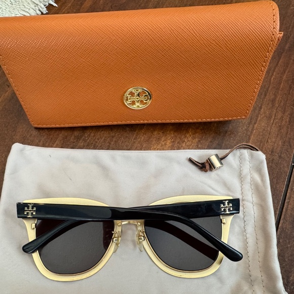 Tory Burch Black and Gold Cat-Eye Sunglasses